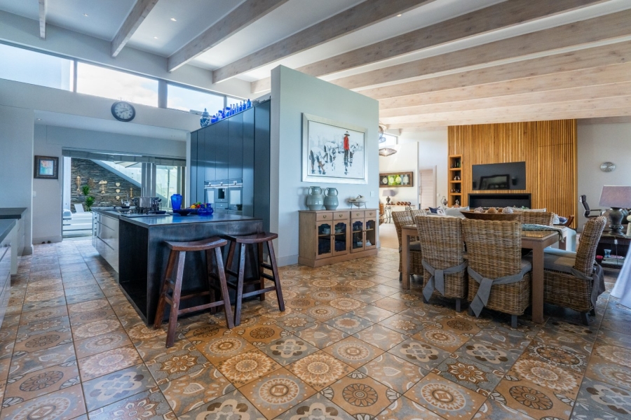 5 Bedroom Property for Sale in Wilderness Heights Western Cape